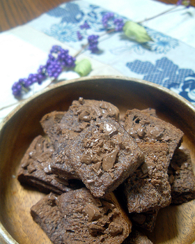 食パンで『しみチョコ』スナック♪♪