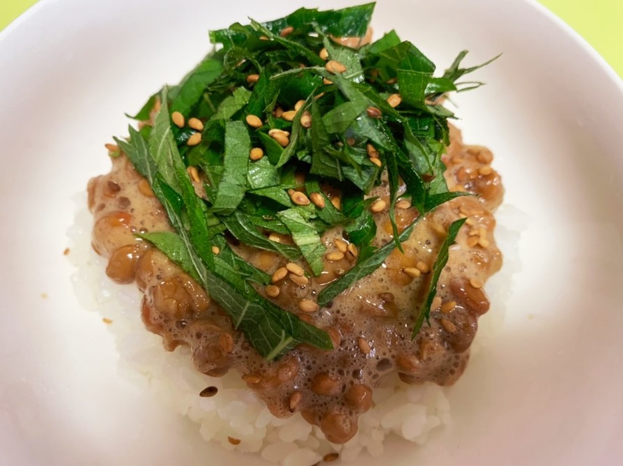 簡単☆しそポン酢納豆ご飯の画像