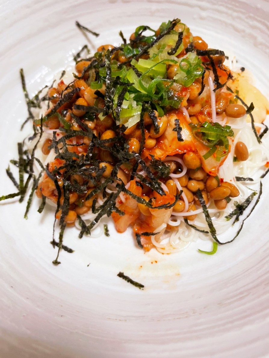 納豆キムチの冷し素麺の画像