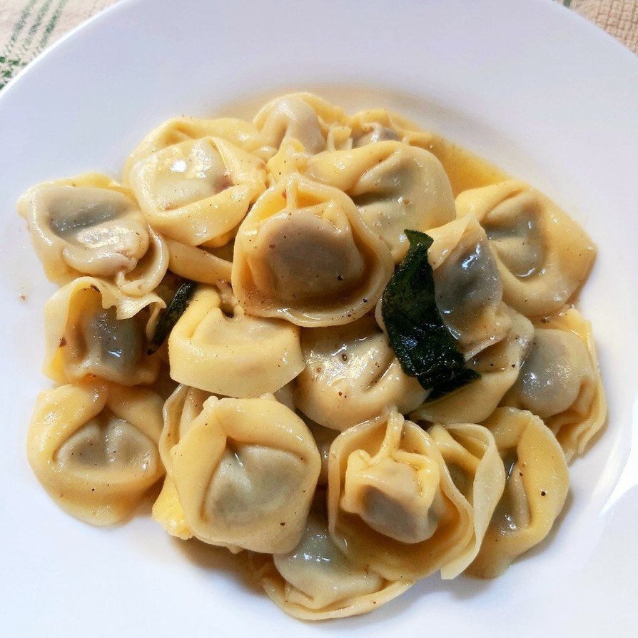 ほうれん草のトルテッリーニ・アン・ブロードのレシピ