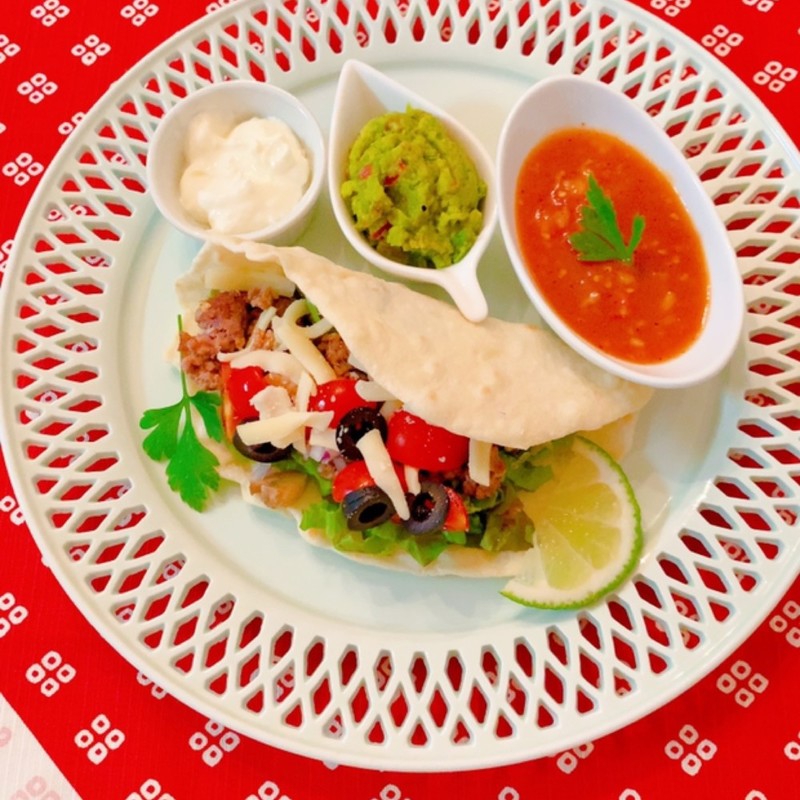 基本からアレンジまで！思わずつくりたくなる「サワークリーム タコス」のレシピ集