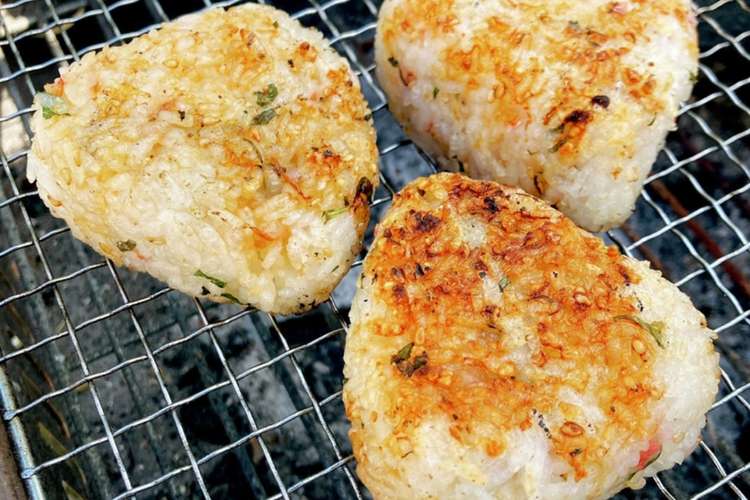 qに オイスター醤油の焼きおにぎり レシピ 作り方 By りょーーーこ クックパッド 簡単おいしいみんなのレシピが374万品