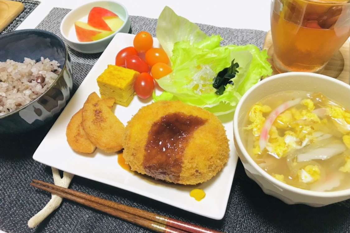 子供が喜ぶ晩ご飯メニュー コロッケご飯 レシピ 作り方 By 体裁よく クックパッド 簡単おいしいみんなのレシピが378万品
