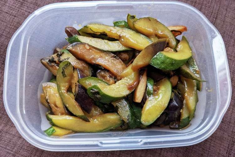 おばけきゅうりとなすの味噌炒め レシピ 作り方 By うさこのおうち クックパッド 簡単おいしいみんなのレシピが373万品