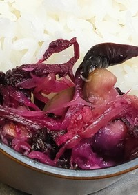 夏野菜を市販の赤紫蘇塩漬けで簡単しば漬け