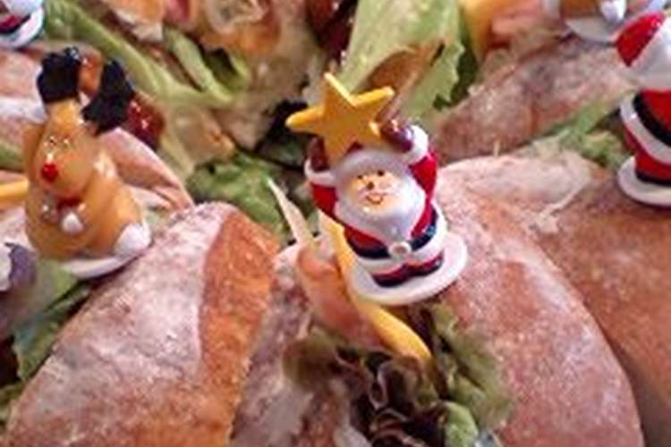 クリスマスパーティー仕様のサンドイッチ レシピ 作り方 By Happycooki クックパッド