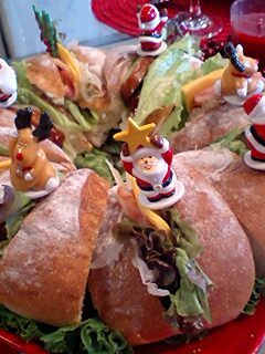 クリスマスパーティー仕様のサンドイッチ！の画像