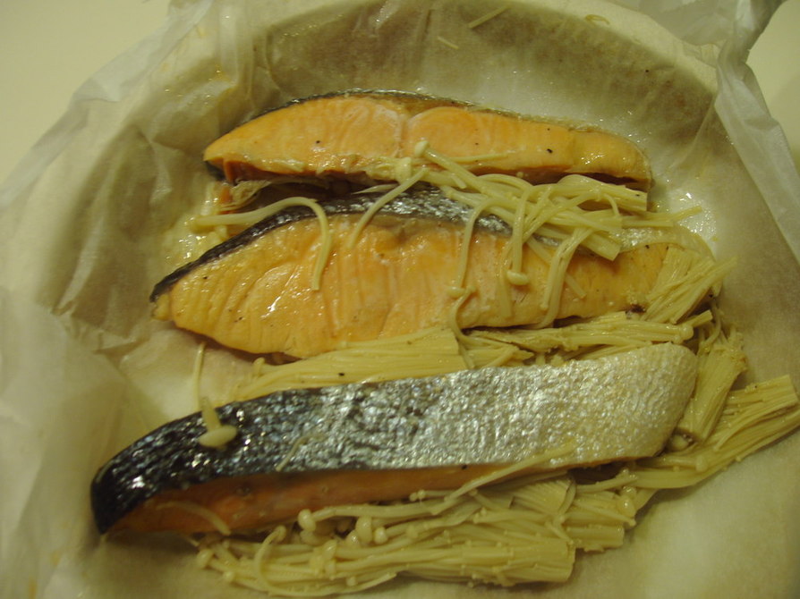 １０分でもう一品！　鮭のマヨバタ蒸しの画像
