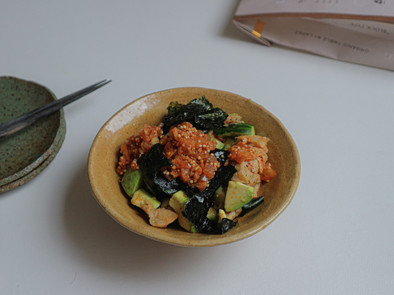 簡単☆キヌア辣油のたたききゅうりサラダの写真