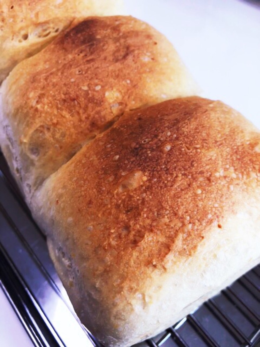 フォカッチャ風　粉チーズ入1.5斤食パンの画像