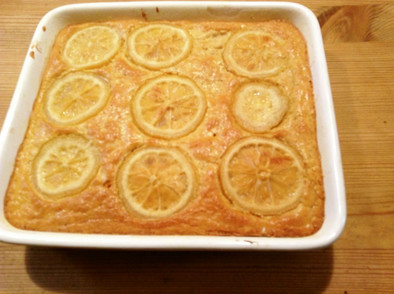 蜂蜜漬けレモンで HKM レモンケーキの写真