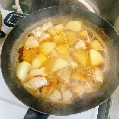 鶏肉と冬瓜の鶏がらスープ煮込みの写真