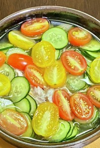 彩鮮やか・塩サバと夏野菜の素麺