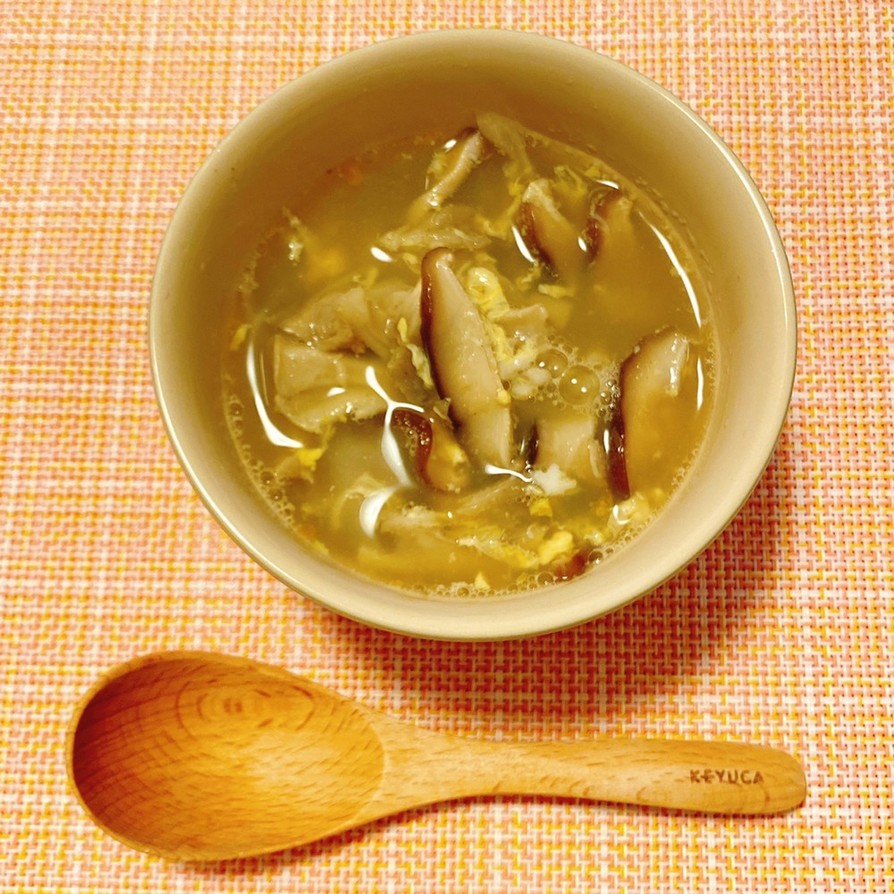 椎茸と舞茸のかき玉スタミナスープの画像