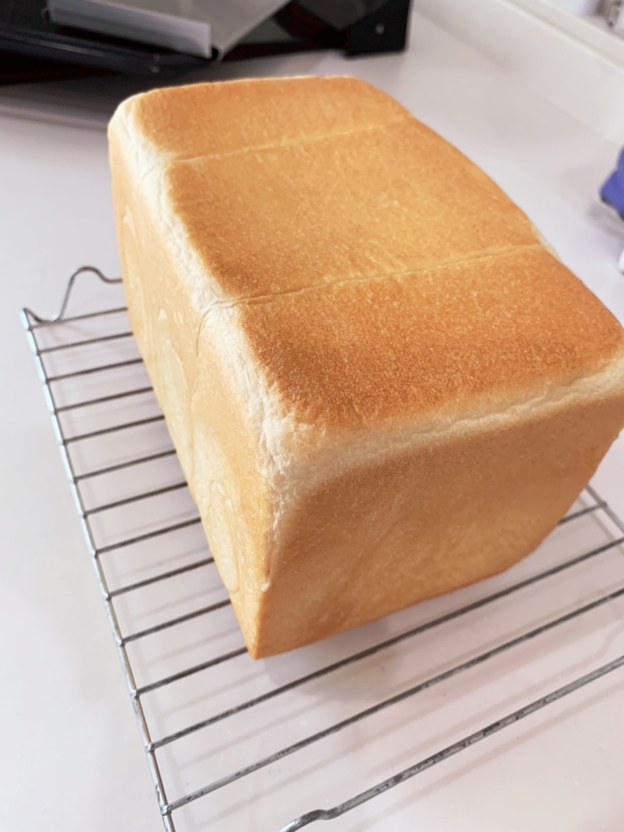 やわらかもっちり食パン「おかあパン」の画像