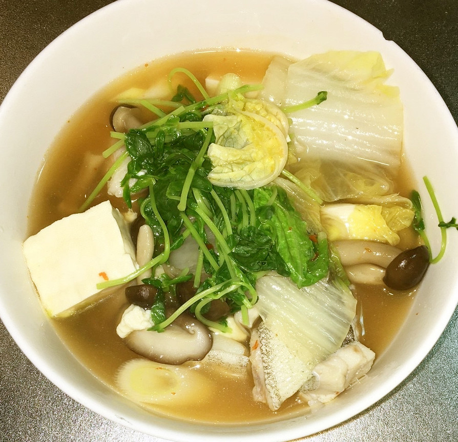 真鱈と豆腐と白菜と豆苗の激辛スープの画像