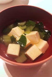チンゲン菜と豆腐のスープ