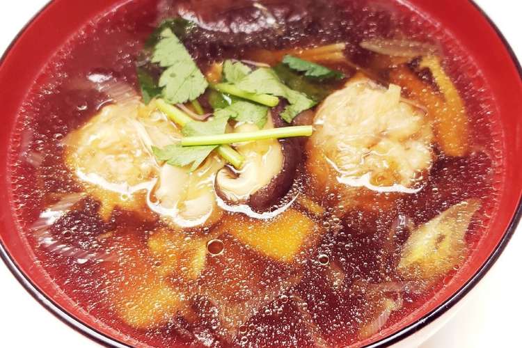生姜香る鶏団子入り 色々きのこ汁 レシピ 作り方 By とのチャマ クックパッド 簡単おいしいみんなのレシピが372万品