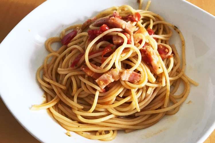 トマトとバジルペーストのパスタ レシピ 作り方 By お手軽キッチン クックパッド 簡単おいしいみんなのレシピが359万品