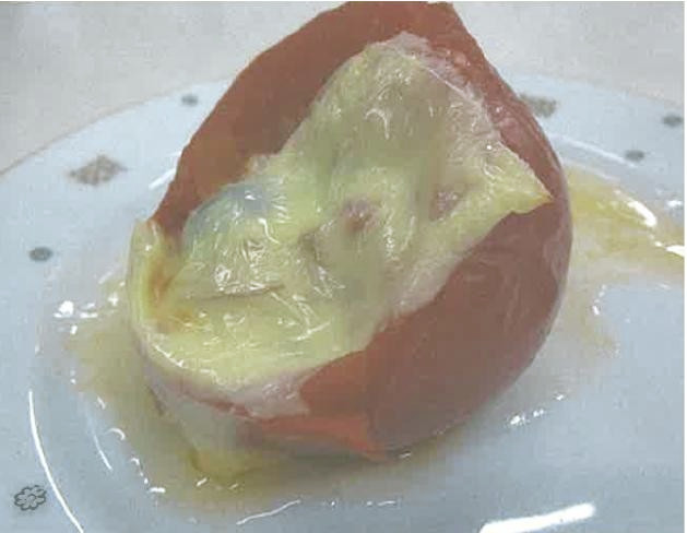 連子鯛のトマト丸ごとグラタンの画像