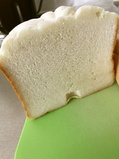 グルテンフリー　食パンの写真