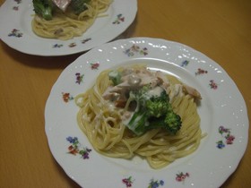 サーモンのクリームパスタ