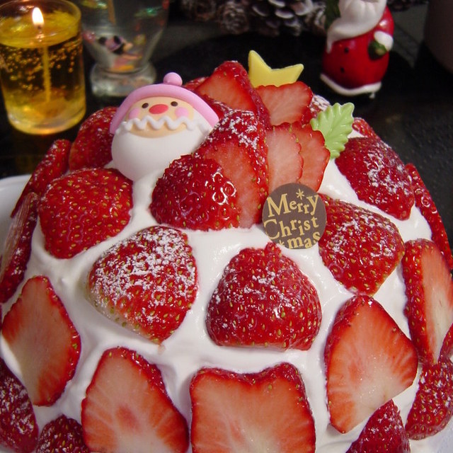 クリスマスケーキ苺ズコット インスタ映え レシピ 作り方 By Kurolabu428 クックパッド 簡単おいしいみんなのレシピが350万品