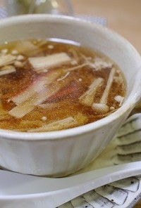 えのきとカニカマの中華スープ