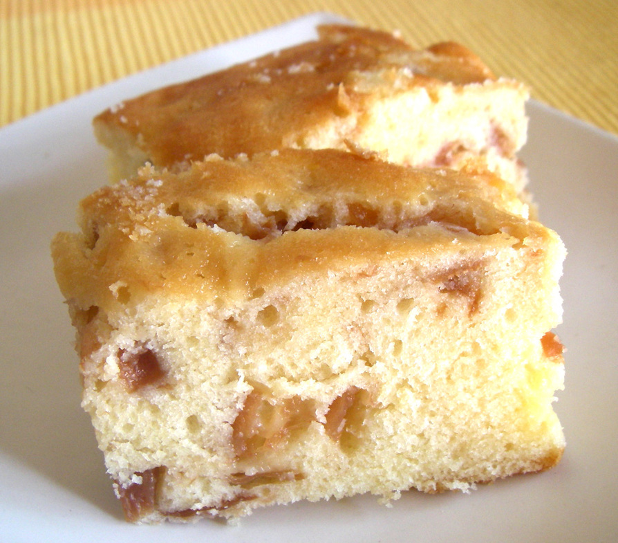 梅酒の「梅」で作ったプラムバターケーキの画像