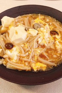 豆腐とエノキと玉子の中華スープ煮