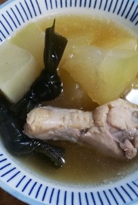 【沖縄風】とうがんと手羽元のスープ