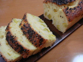 さつまいもパウンドケーキ