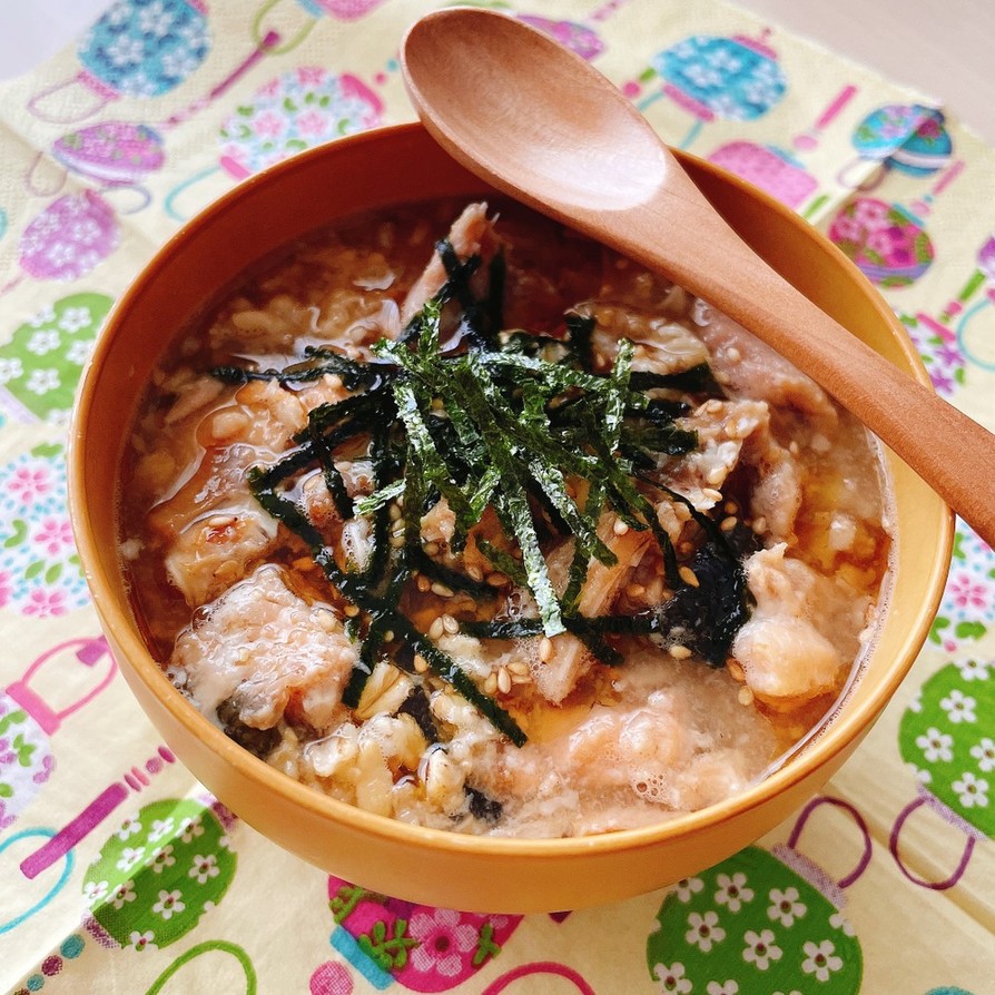 レンジで簡単☆鮭缶のオートミール雑炊の画像