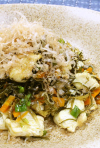 豆腐と刻み昆布の炒め物