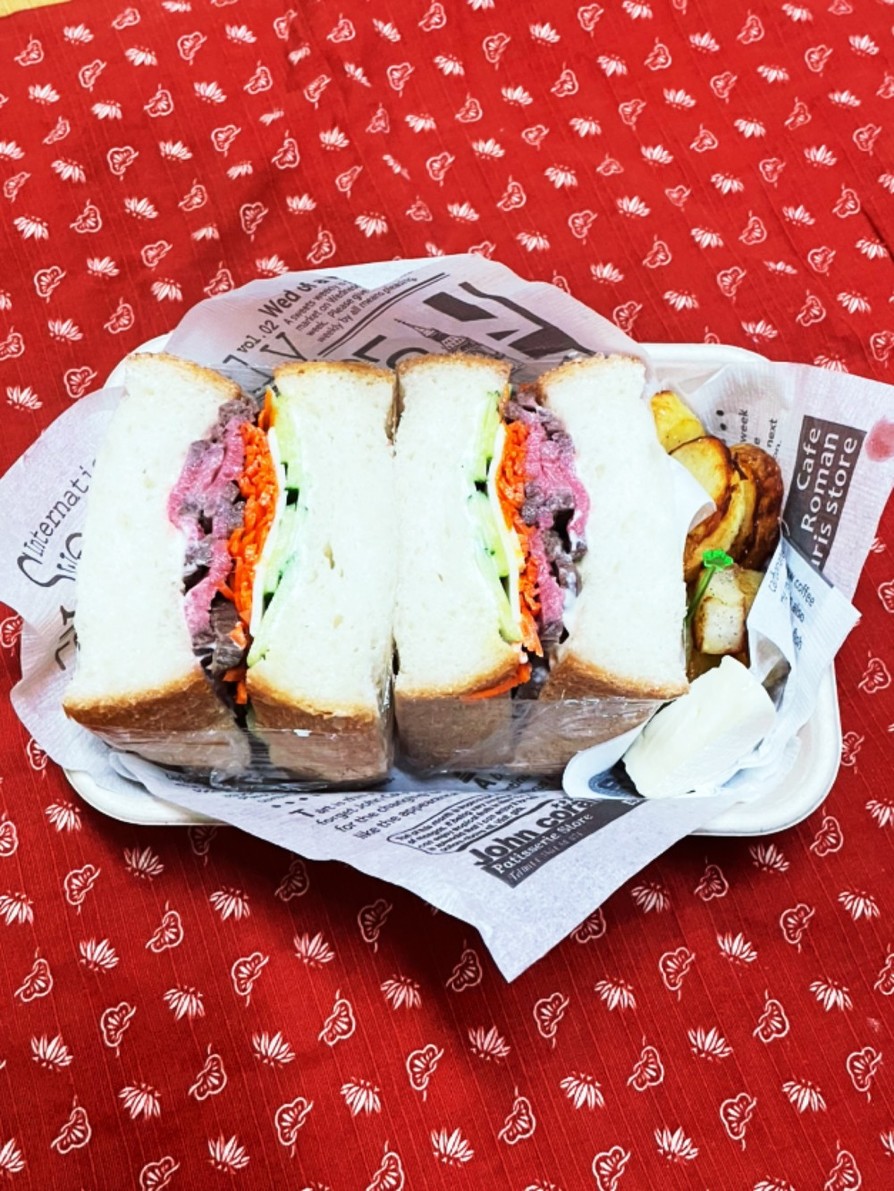 サンドイッチ弁当の画像