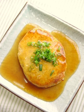 鶏挽肉と厚揚げのあんかけバーグ。