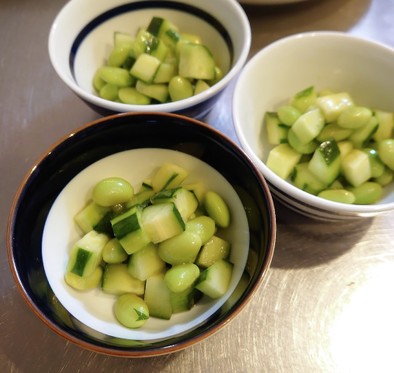 レモン風味 枝豆と胡瓜のコロコロサラダの写真