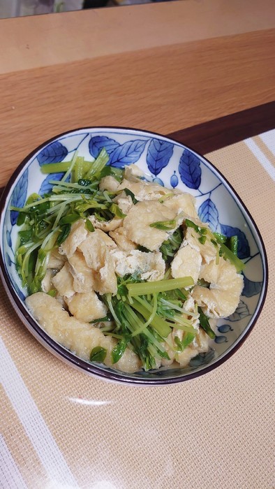 簡単☆小松菜と豆苗、油揚げの煮浸しの写真