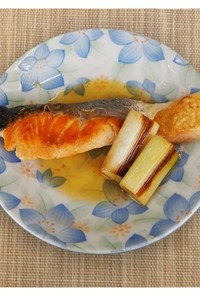 【主菜】鮭の焼きびたし
