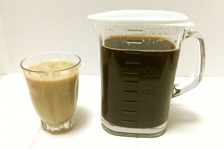 インスタント粉でアイスコーヒー微糖1l レシピ 作り方 By テツコうまうま クックパッド 簡単おいしいみんなのレシピが364万品