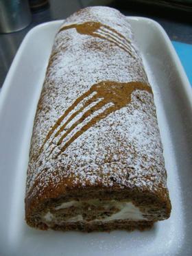 マロンとココアのロールケーキ