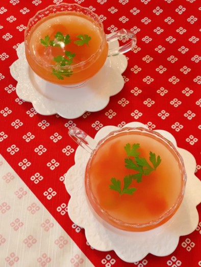 ひんやりトマトコンソメスープの写真