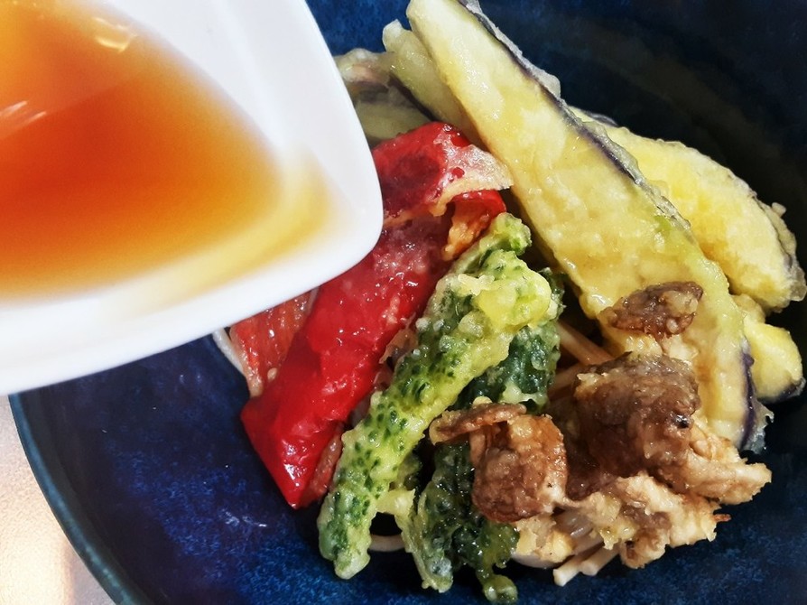 夏野菜の天ぷらで頂く全粒粉パスタの画像