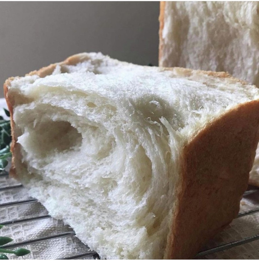 100%牛乳で作る『ふわふわ食パン』の画像