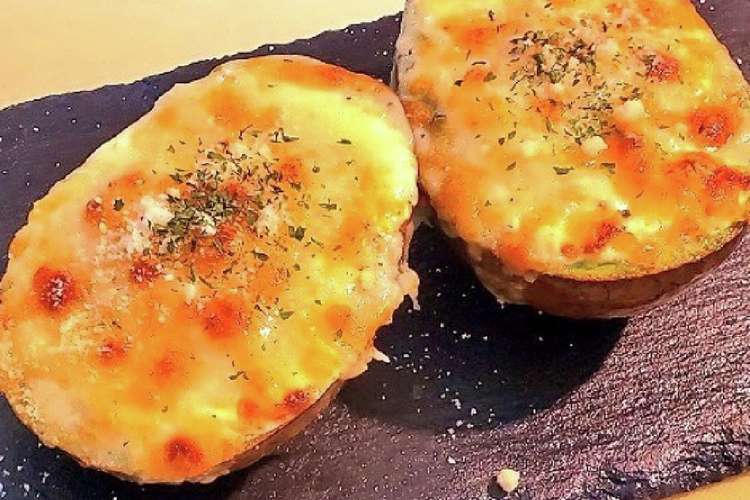 やみつき 流行りの月見アボカドチーズ焼き レシピ 作り方 By ちゃらりんこクック クックパッド 簡単おいしいみんなのレシピが360万品