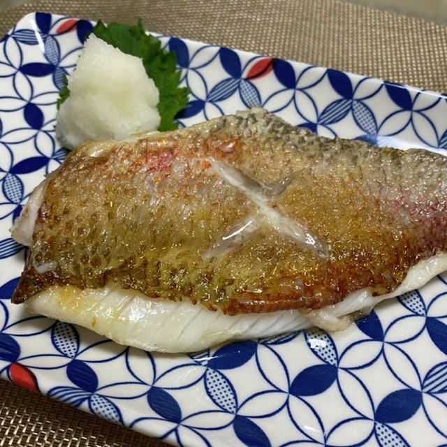 アカムツ塩焼き レシピ 作り方 By クックくみお クックパッド 簡単おいしいみんなのレシピが361万品