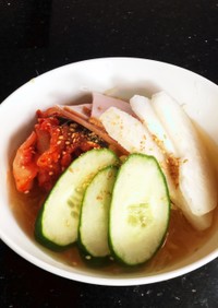 グルテンフリー　糸瓜で韓国風冷麺　