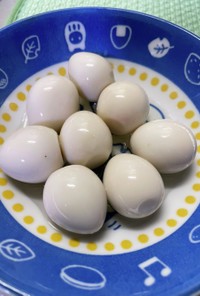 うずらの卵のピクルス（梅昆布茶入り）