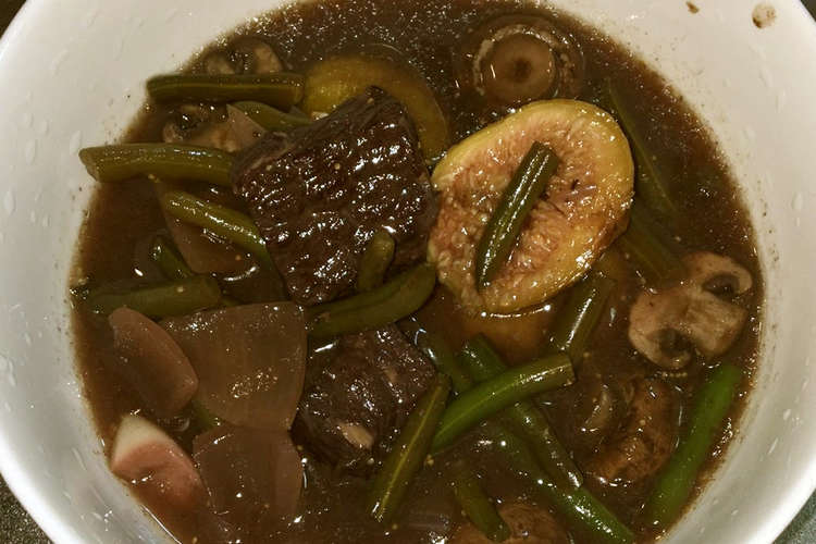 牛もも肉とイチジクの赤ワイン煮込み レシピ 作り方 By 週末の炊出し クックパッド 簡単おいしいみんなのレシピが365万品