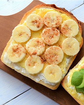 ケフィアチーズトースト～シナモンバナナ～の画像